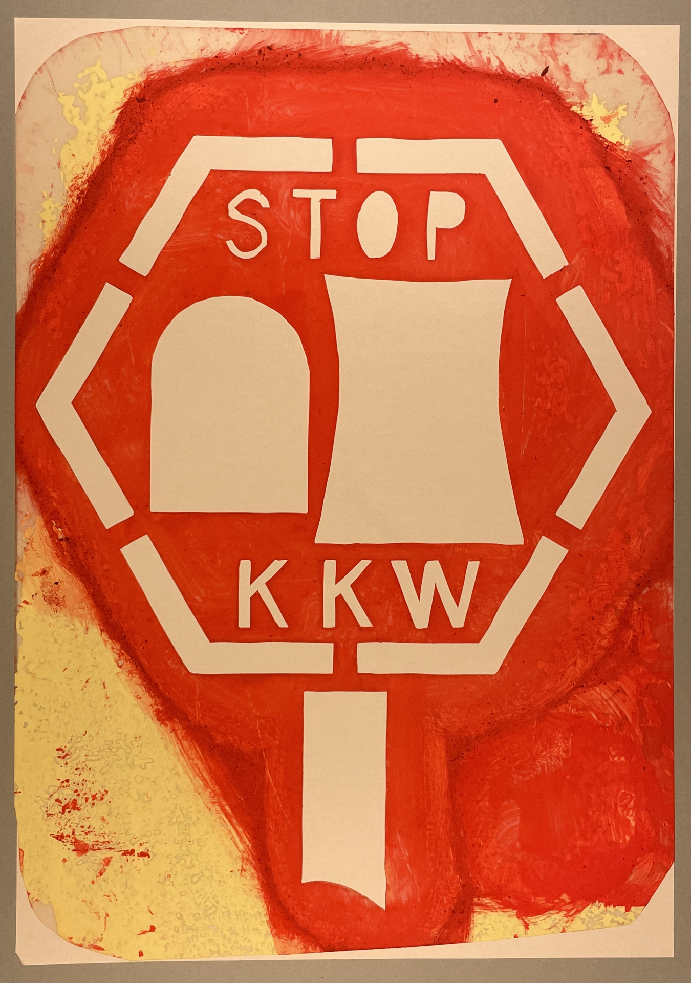 Grafik eines Stoppschilds mit der Aufschrift "STOP" und "KKW" in Weiß auf rotem Hintergrund.